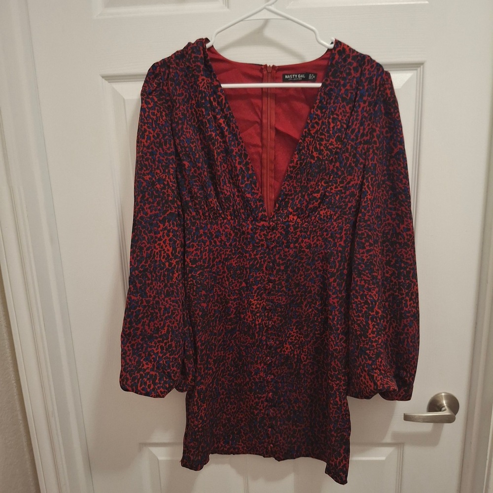 Nasty Gal Collection Red Leopard Deep V-Neck Balloon Sleeve Mini Dress US 4